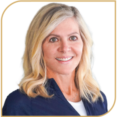 Julie O'Dell professional mortgage advisor headshot Directors Mortgage